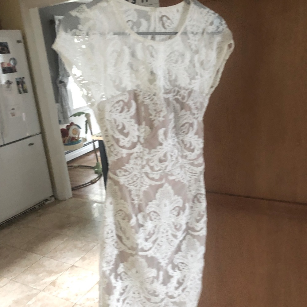 Blossom Dress size 6 but fits like size 2